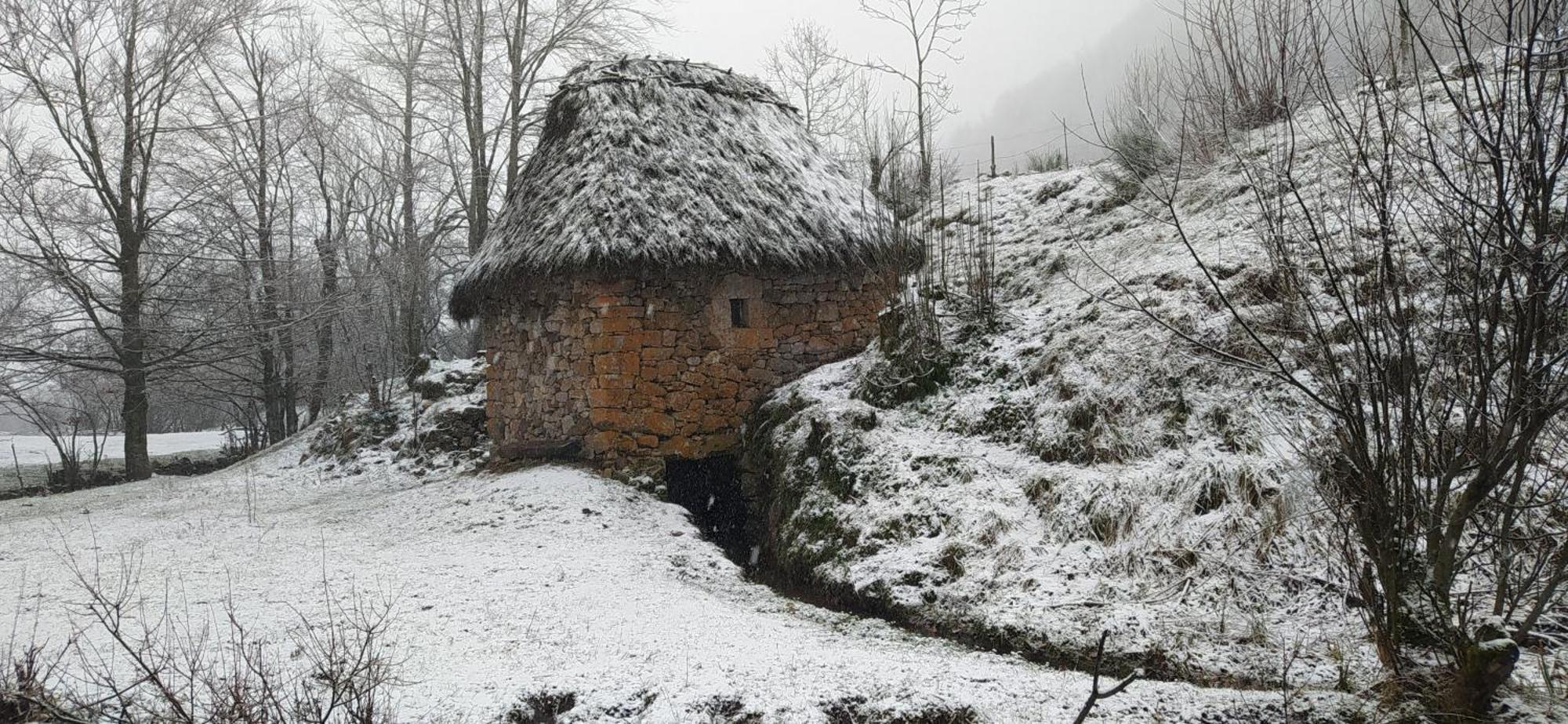 La Corona Del Auteiro Valle de Lago Exterior foto